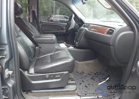 2008 GMC Yukon Xl 1500 Slt z USA, uszkodzony, nr VIN 1GKFK163X8J123391